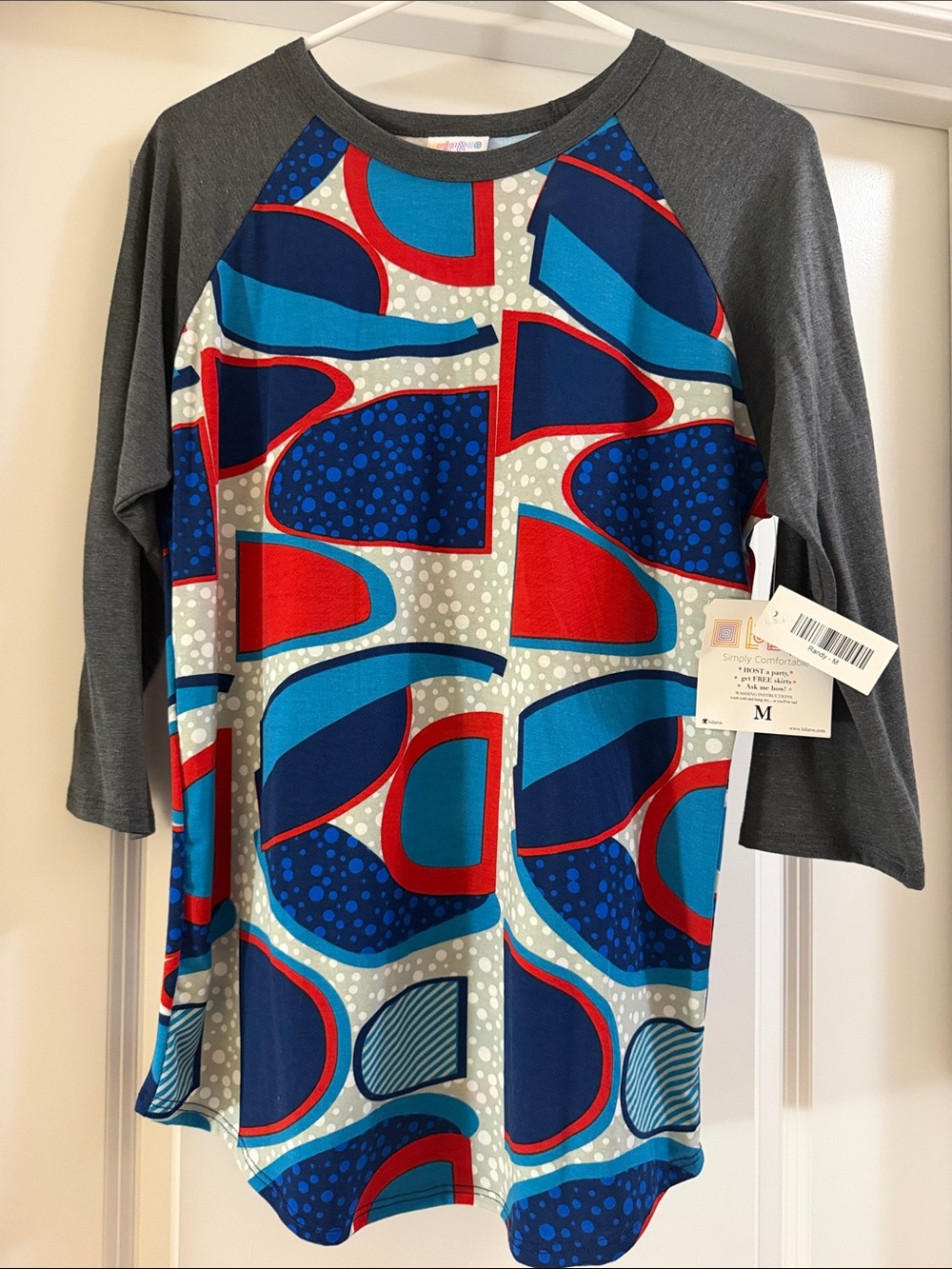 LuLaRoe Randy with Blue and Red Accents and 3/4 Length Sleeves - Size M